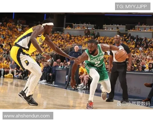 活塞与步行者激战四月二日球迷期待精彩对决与精彩瞬间