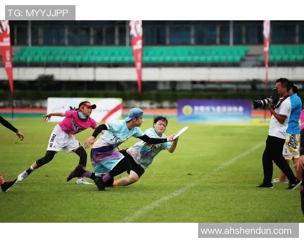 上海飞盘队在极限运动会中以90分稳居积分榜首位 上海飞盘队在极限运动会中以90分稳居积分榜首位