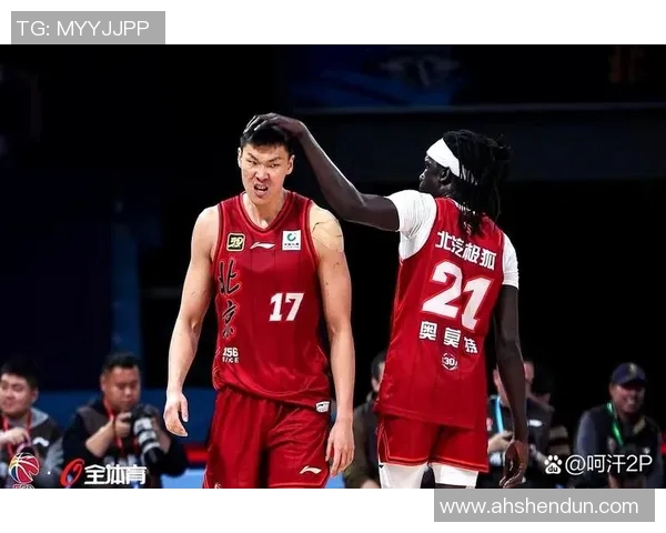 北京篮球队比赛经验引发热议球迷对战术选择和球员表现展开激烈讨论 北京篮球队比赛经验引发热议球迷对战术选择和球员表现展开激烈讨论