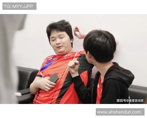 聚焦王者荣耀LNG战队的比赛经验与成长之路探讨