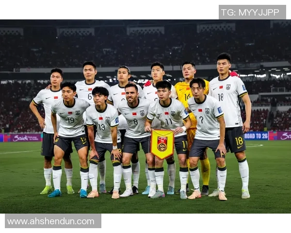 中国男足备战世预赛新阵容出炉 多名年轻球员迎来首次征召