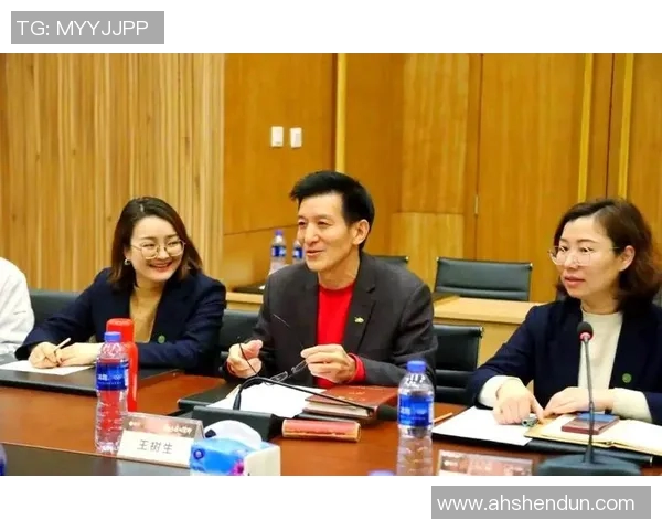 南京羽毛球队个人能力争议引发热议球员表现与团队协作的深度探讨